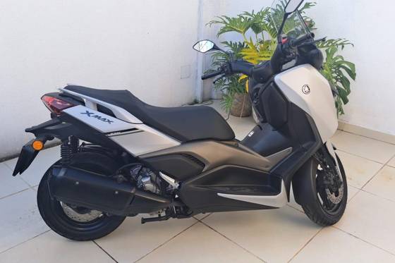 YAMAHA XMAX 250 CONNECTED ABS 